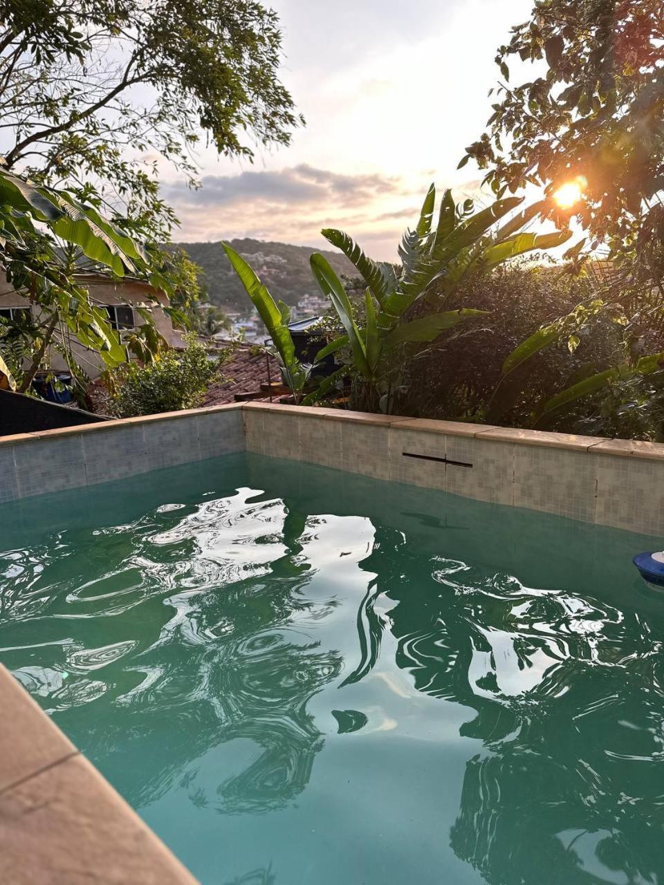 Guru Hostel Buzios エクステリア 写真